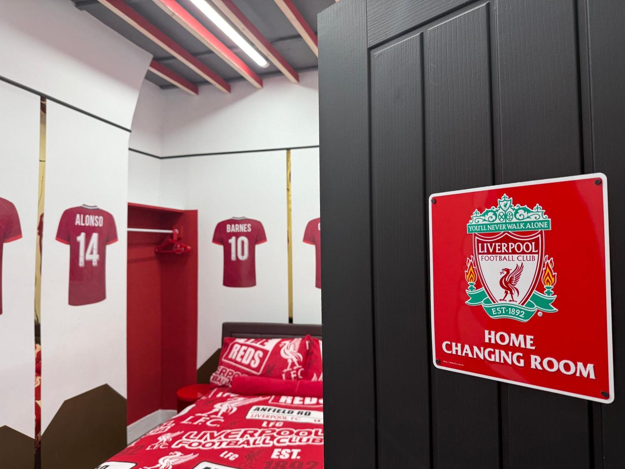 Villa Anfield Abode - Entire Lfc Themed House Liverpool Exterior foto