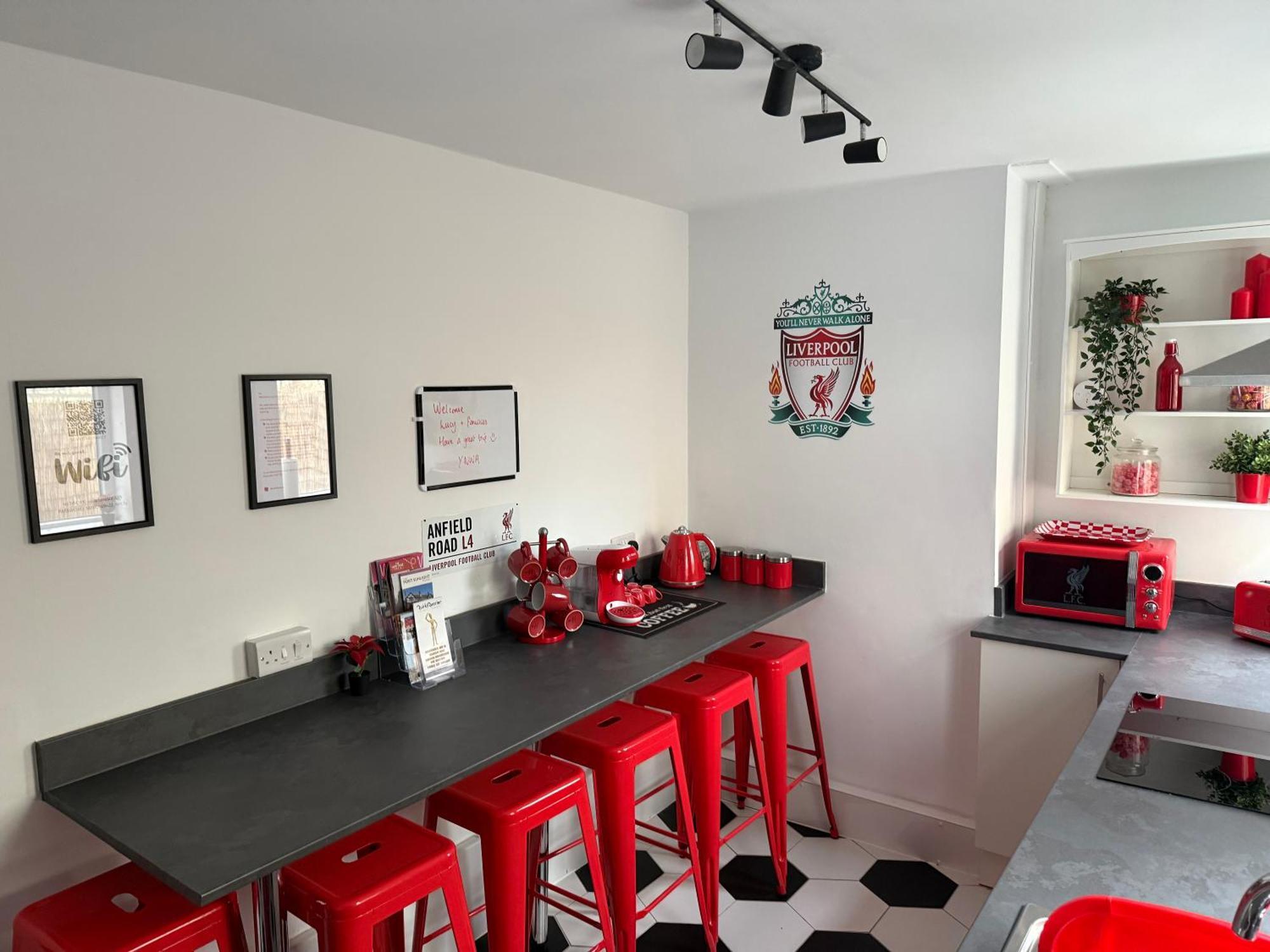 Villa Anfield Abode - Entire Lfc Themed House Liverpool Exterior foto