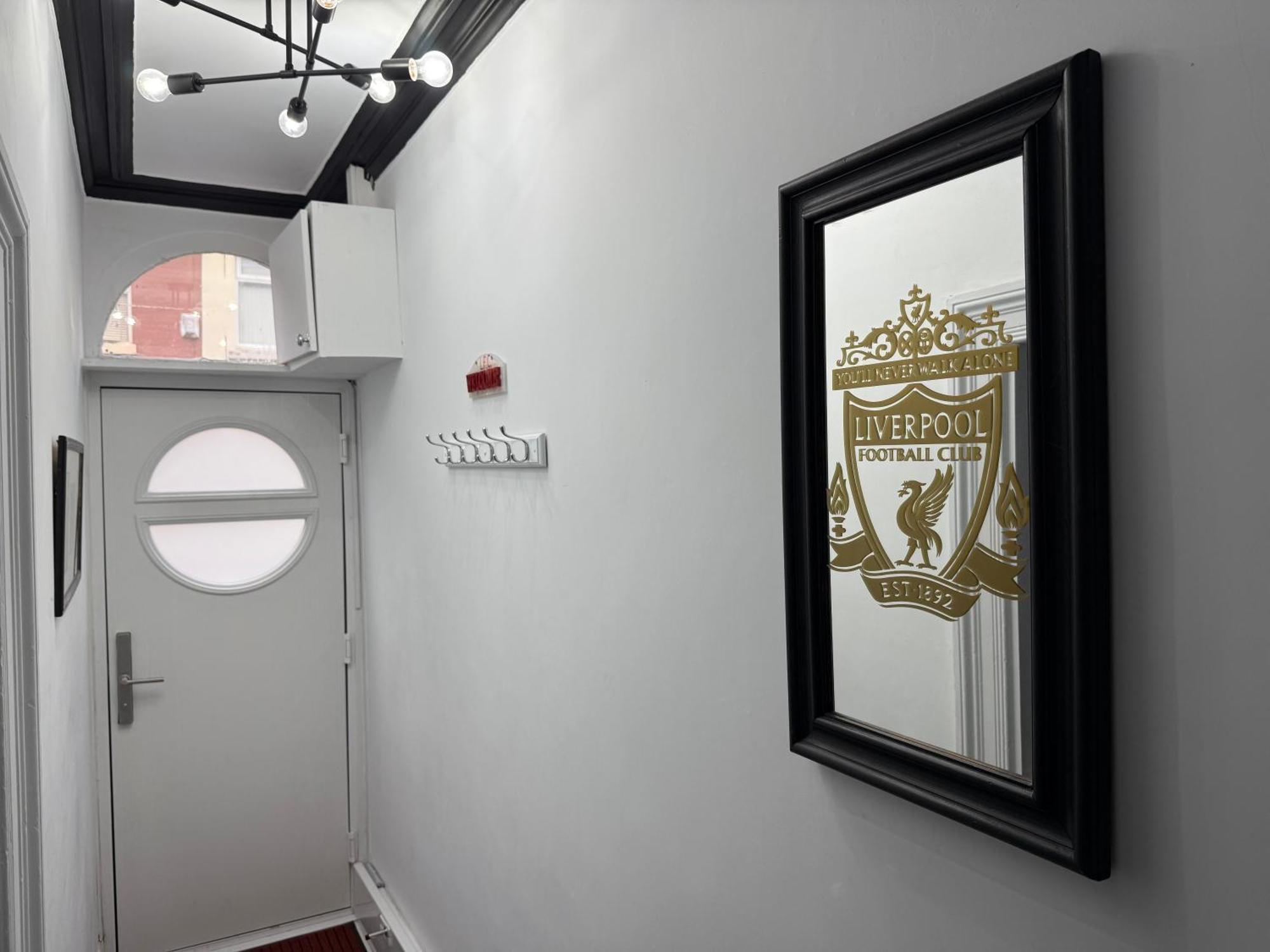 Villa Anfield Abode - Entire Lfc Themed House Liverpool Exterior foto